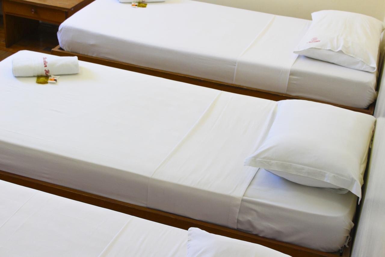 Chevalier Aps Hotel 2*